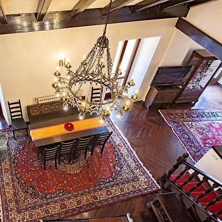 Апартаменты Elegant Historic Large House On Lake Como Граведона Экстерьер фото